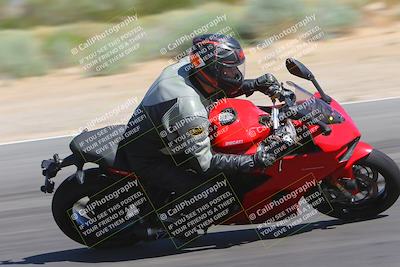 media/Sep-25-2023-Moto Forza (Mon) [[81ffa65e0a]]/B-C Group/Session 4 (Turn 10 Inside)/